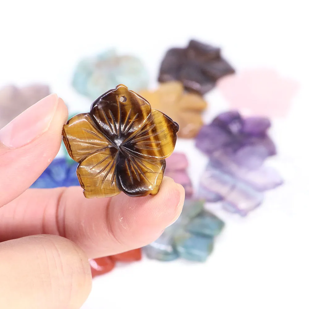 28mm Drilled Peach Blossom Flowers Natural Crystal Stones Fluorite Amethyst Rose Quartz Carved Gemstone for Diy Handicrafts Gift 3