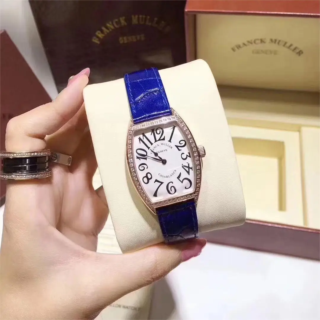 FRANCK MULLER Watch Womens Top Original Quartz Movement Luxury Diamond Inlaid Case Simple and Magnificent Cowhide Strap Bracelet