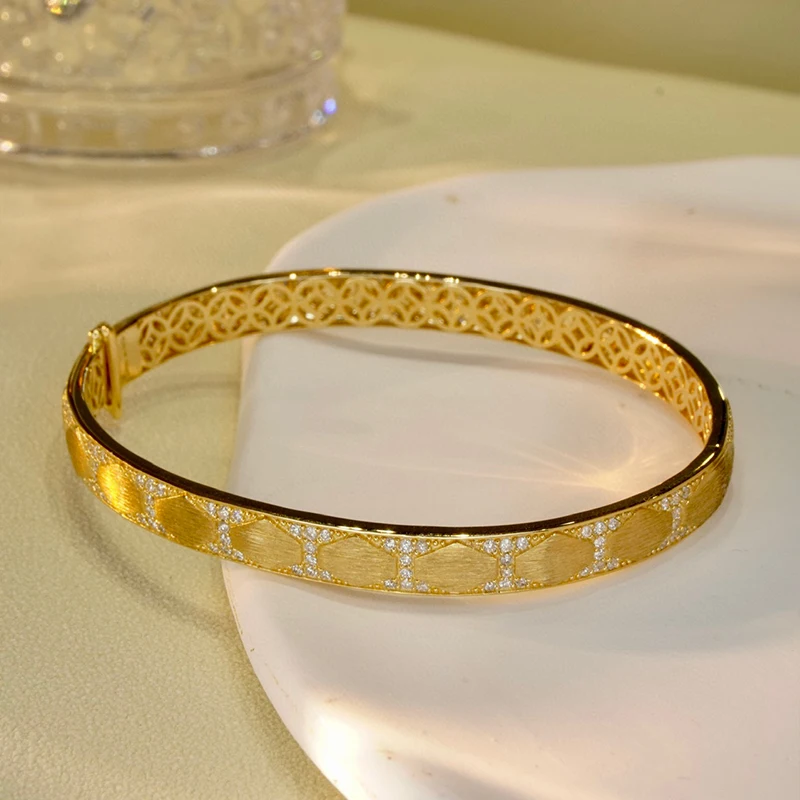 Aazuo Luxuryjewelry 18K Yellow Gold Natrual Diamond 0.90 Bangle For Woman Upscale Trendy Wedding Engagement Party Luxurystyelife