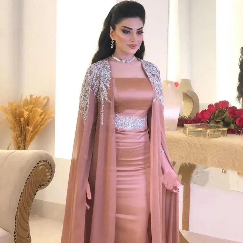 Женское вечернее платье в пол