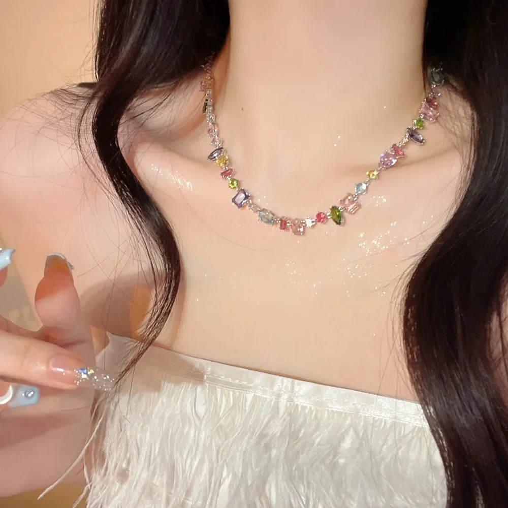 Collar Elegante de Cristal y Circón para Mujer
