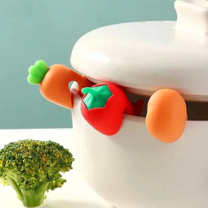 Silicone Pot Lid Holder Carrot Shape Heat-resistant Anti-Overflow Stoppers Anti-spill Rack 3/1Pcs Creative Kitchen Gadgets kitchen utensil holder,kitchen accessories,kitchen organizer,pot lid rack,pot lid holder,kitchen tool,silicone kitchen holder,kitchen anti scald holder