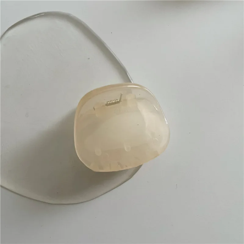 16 large oval powder