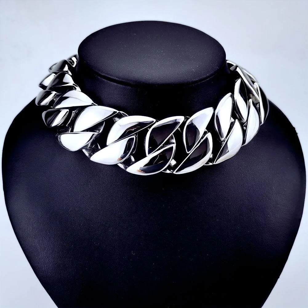 

Silver Tone 32mm Width 316L Stainless Steel Polished Curb Solid Heavy Long Chain Jewelry