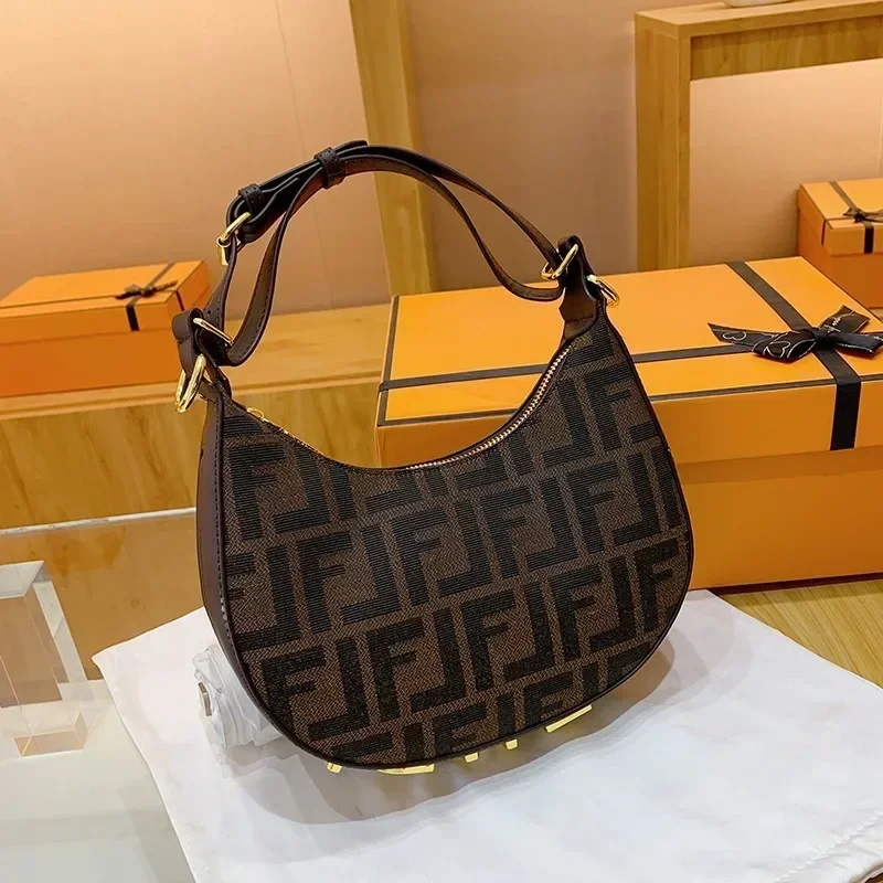 Luxury Designer Women’s Handbag | Retro Armpit Shoulder Bag with Chain Messenger