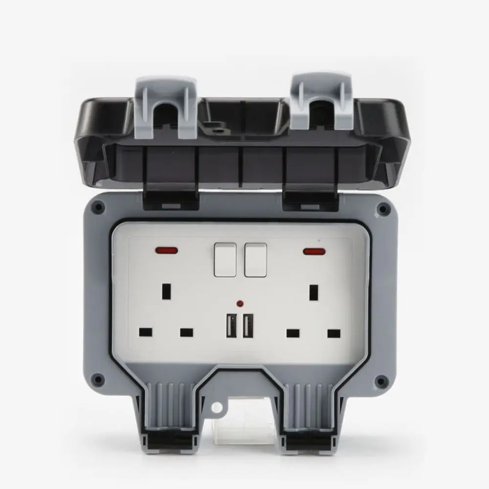 Waterproof Design Wall Switch Socket UK Plug Dust Proof Outdoor Switched Power Socket Splash-proof with Light Electrical Outlet