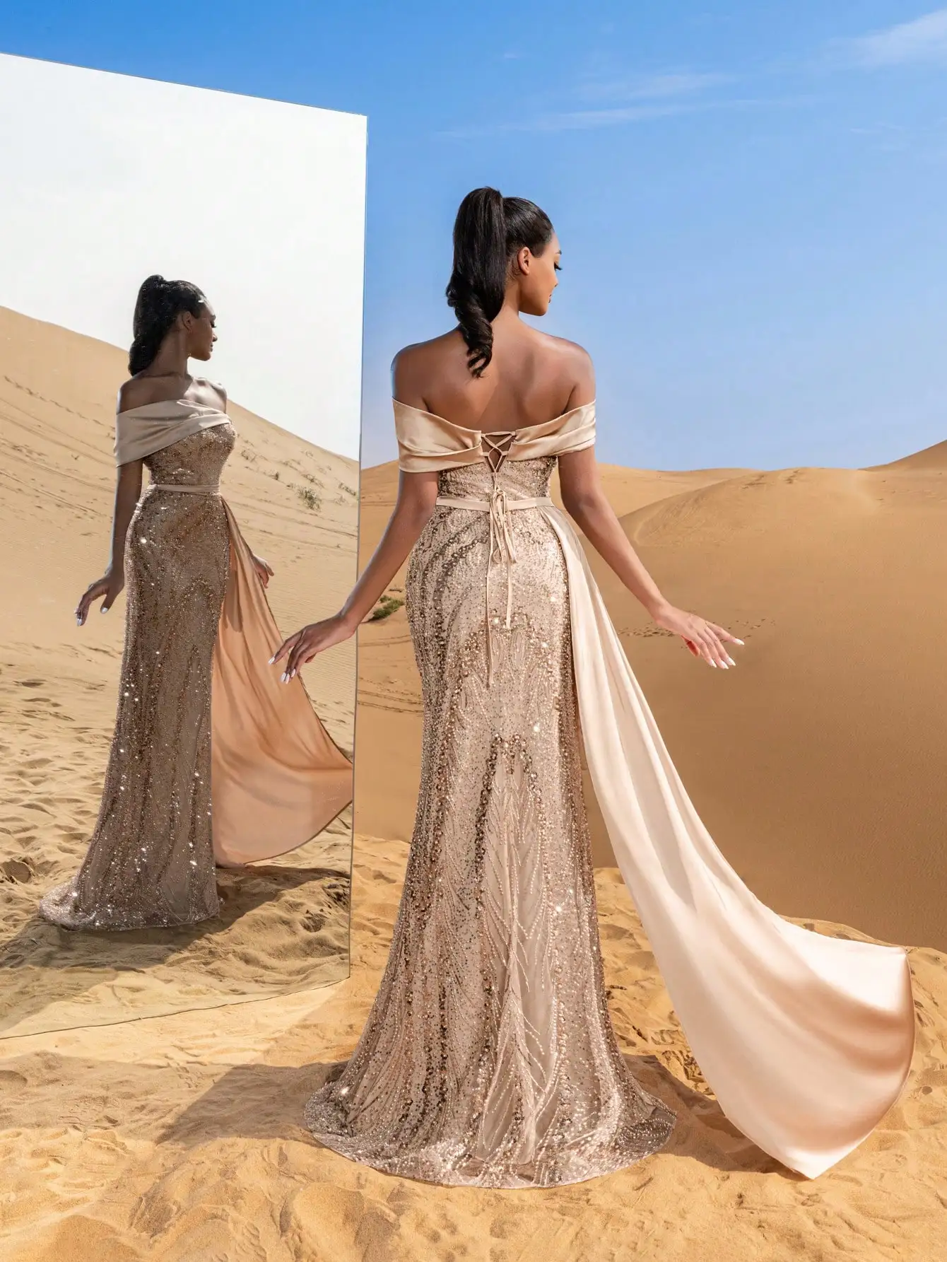 فساتين سهرة أنيقة مطرزة بدون أكتاف مع ثنيات جانبية...