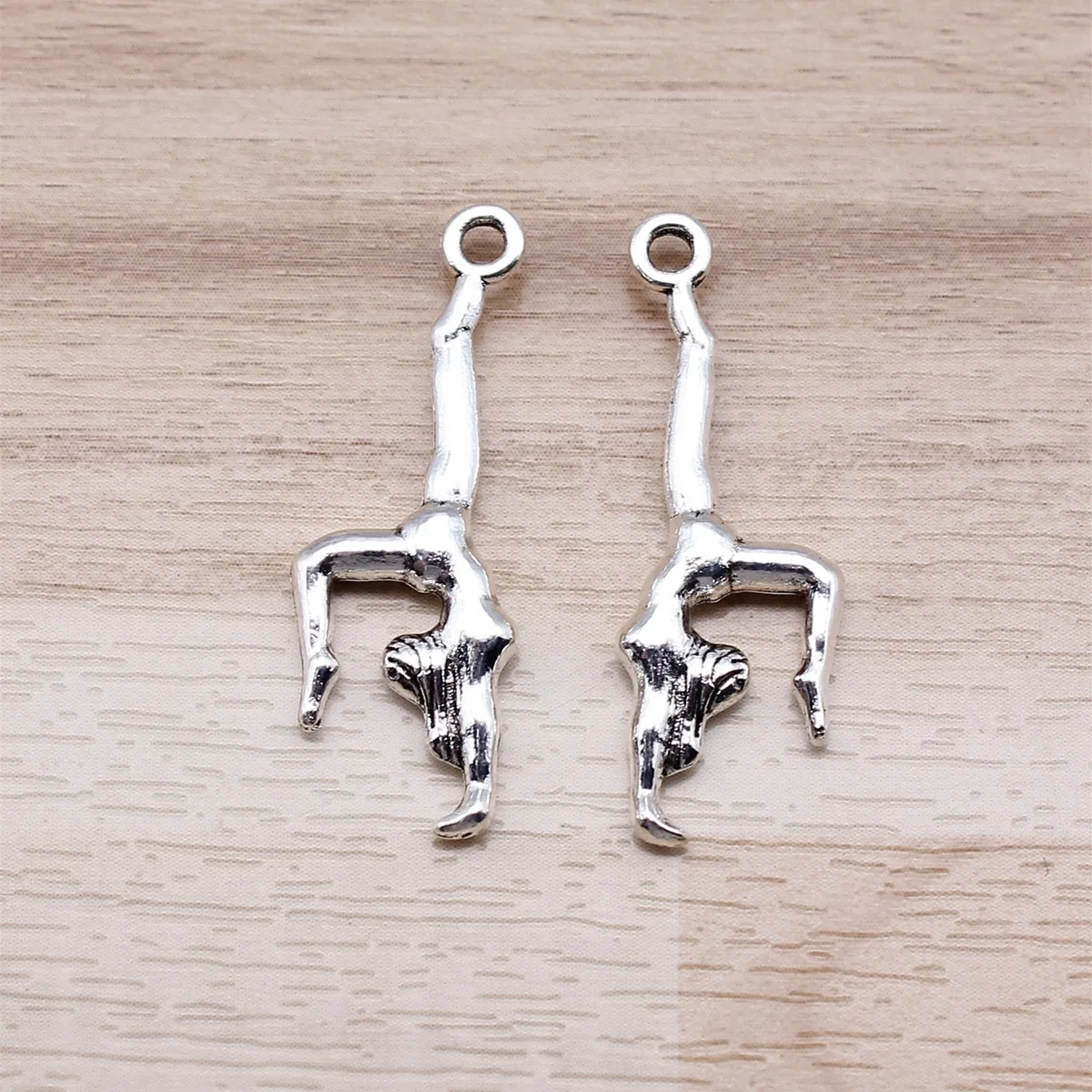 IFOCUS DIY 쥬얼리 제작용 체조 부적, 아연 합금, 30x1mm, 1.18x0.43 인치, 10 개/몫