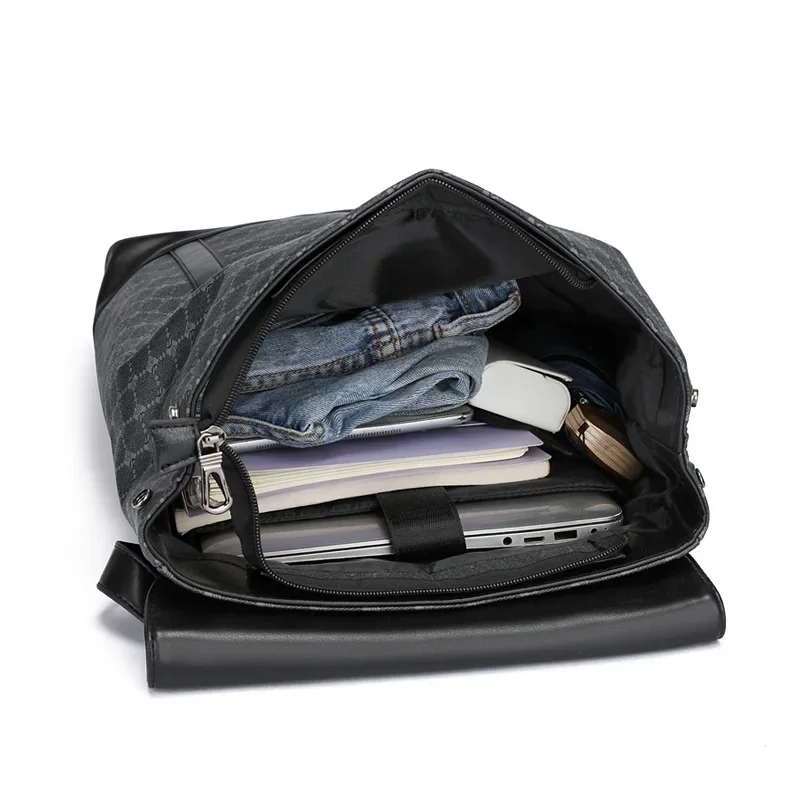 Business Casual Large Capacity Backpack for Men, Trendy and Versatile Shoulder Bag