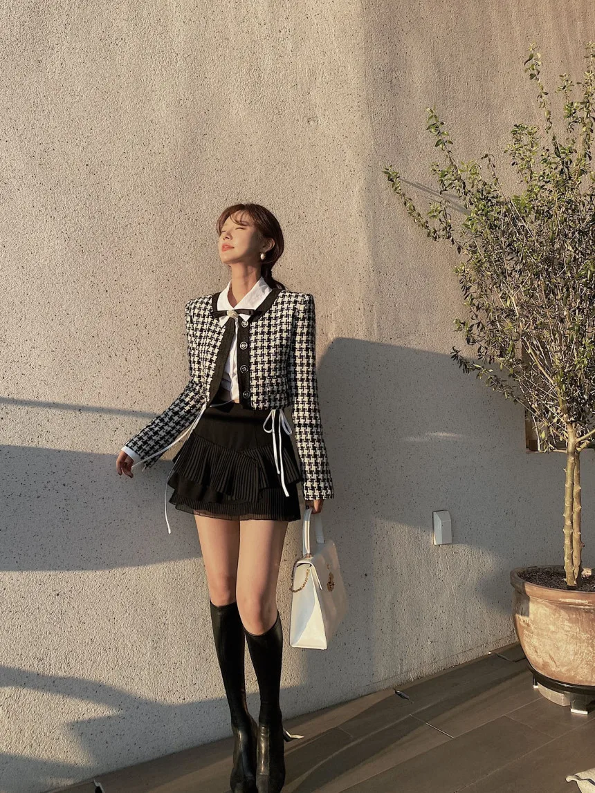 Elegant Cropped Jacket Women French Vintage Single Breasted Long Sleeve O-neck Top Autumn Y2k All-match Houndstooth Coats New