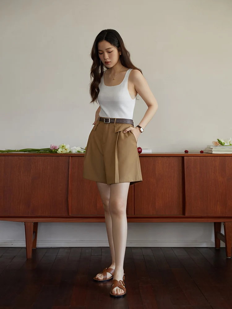 DUSHU Commuting Retro Coffee Color Simple Suit Pants for Women Summer New High Waist Loose Comfortable Chic Shorts for Female