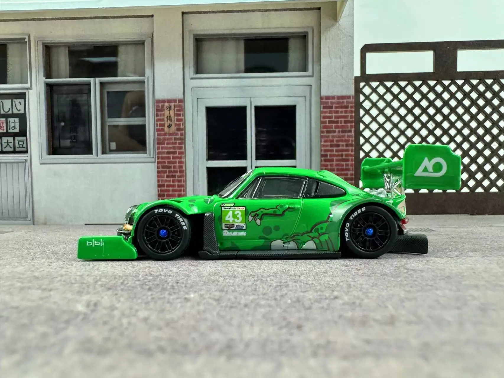 

** Предварительная заказ ** Топ 1:64 SVRSR Block43 Green Dragon Limited699 литая модель автомобиля