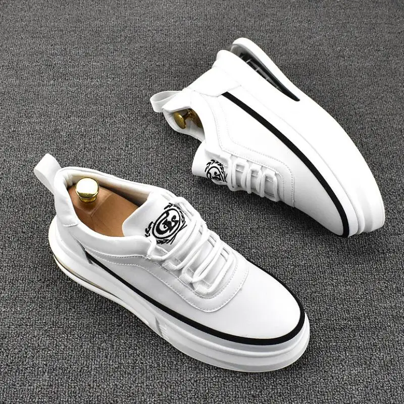 

Low help new breathable board shoes casual increase small white shoes Korean version thick soled spring and autumn men's shoes
