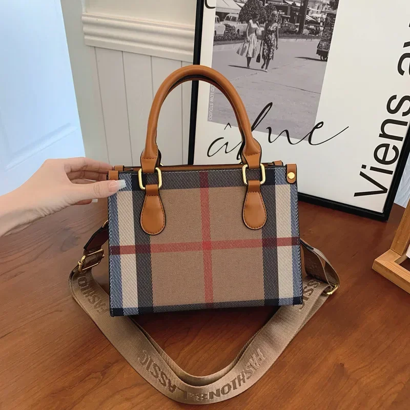 2025 Checkered Leather Handbag for Women | Luxury Crossbody & Single-Shoulder Bags | Minimalist Gold Hardware Design