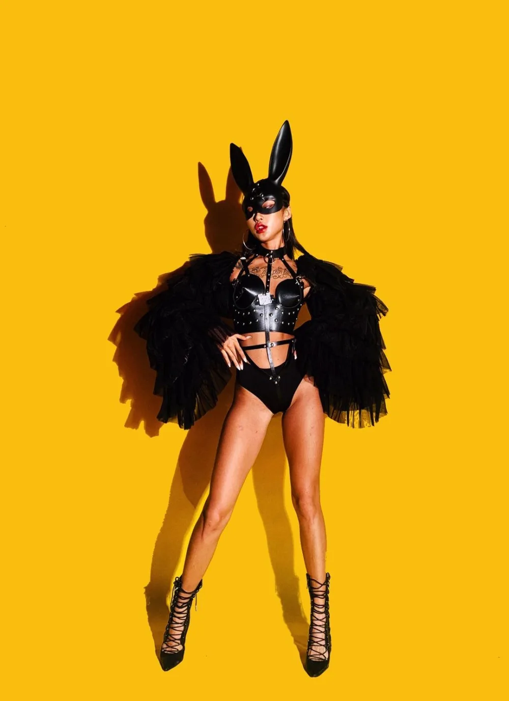 

Nightclub Black Rivet Hollow Out Bikini Bodysuit Set Dance Costume Dance Team Bar Performance Stage Outfit Women Sexy DJ Singer