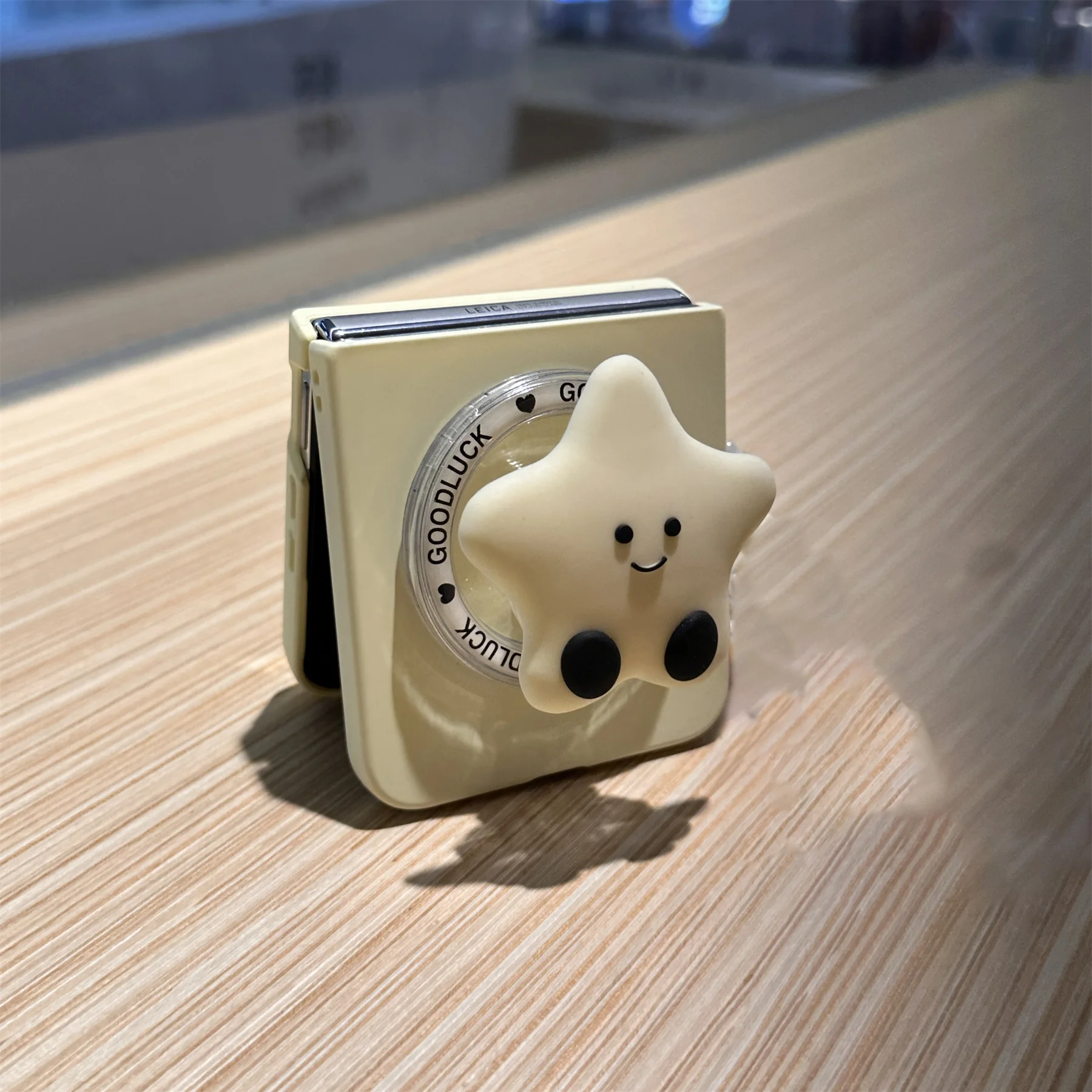 Charming Creamy Yellow Magnetic Phone Case with Star Bracket