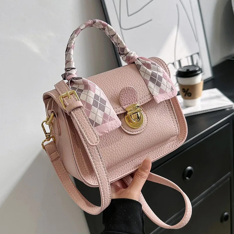 Casual Style Handheld Small Bag New Women's Unique One Shoulder Simple Fashion Crossbody Bag