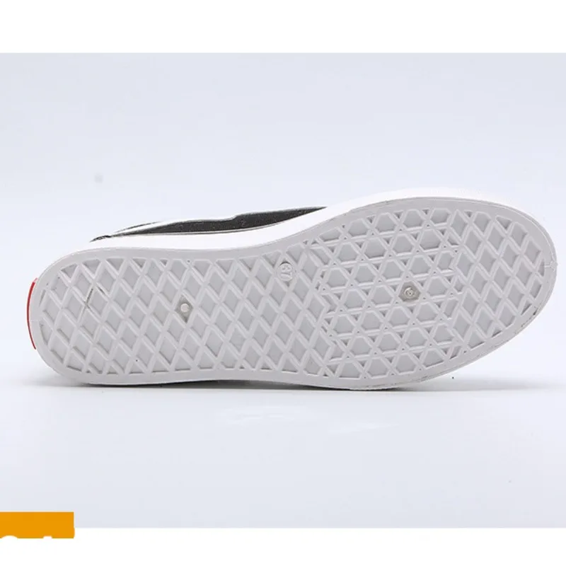 Women running shoes Canvas Jogging sneakers Women Round toe Solid color Lace-up Girls Shallow Ladies Casual walking shoes Handmade Sports trainers