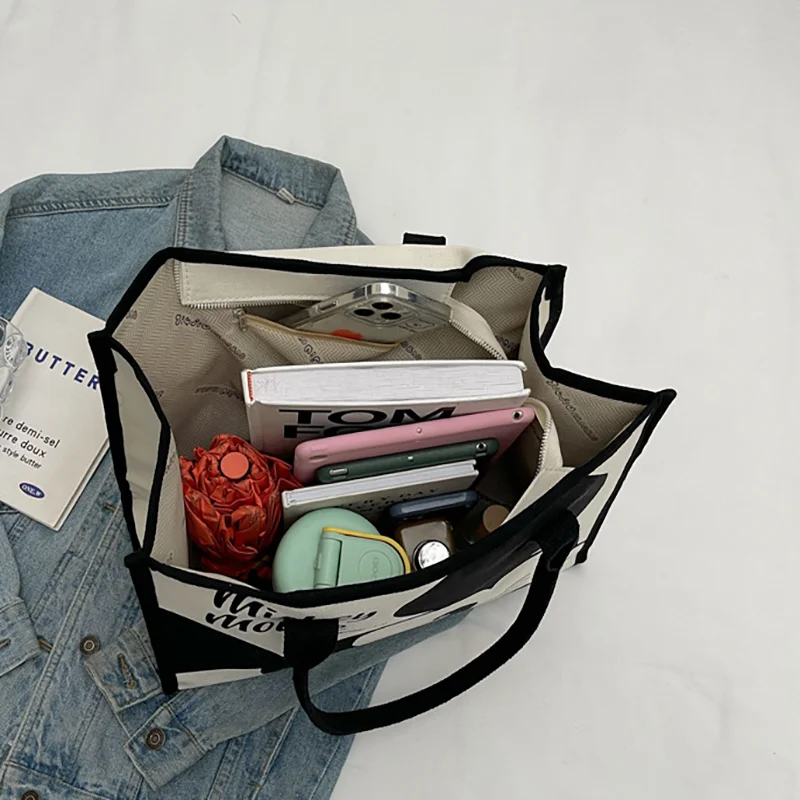 Disney Mickey Ladies Handbag Canvas Shoulder Bag Large Capacity Tote Handbag Korean Version for Daily Commuting