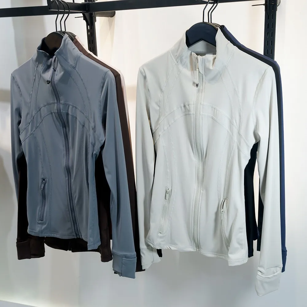 Damen-Stehkragenjacke mit Reißverschluss, Hautfreundliches Gefühl, Hohe Dehnbarkeit, Feuchtigkeitsaufnahme und Schweißableitung, Schlanke Passform – Detail 5