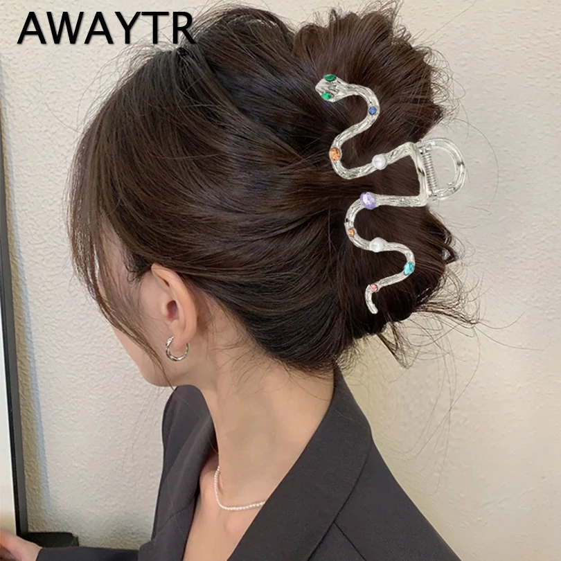 

AWAYTR Korean Fashion Metal Long Snake Shape Hair Claw For Women Colored Diamond Hair Clip Barrette Hairpin Hair Accessories