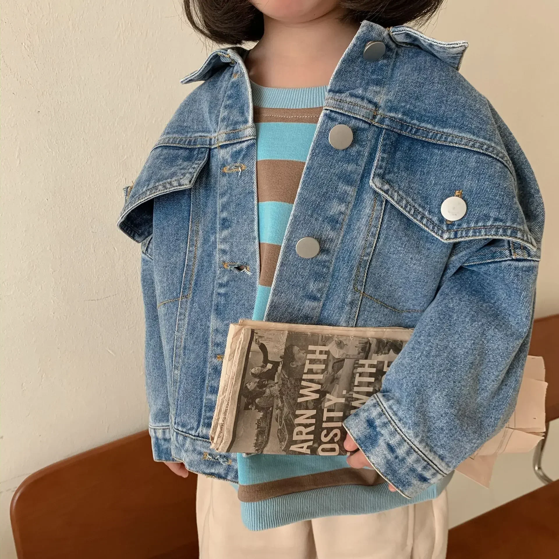 6704-1 Children's Denim Jacket Spring and Autumn Korean Girl's Denim Jacket Casual Loose Boy's Coat Cardigan. 2