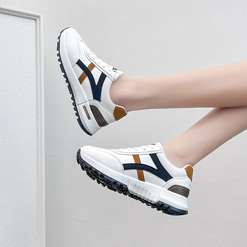 Little White Shoes Women's 2023 Autumn and Winter Fleece Student  Version Casual Platform Fashion Board Shoes  Sneakers Women