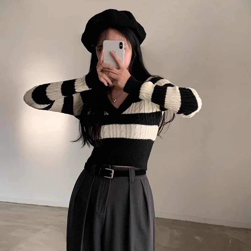 뜨개질 부드러운 혼방 양모 크로셰 실, 수제 DIY 스카프 코트 아기 담요 8 Gyaru 작물 스웨터 가을과 겨울 여성 복고풍 트위스트 슬림 핏 슬리밍 내복 탑 스카프 니트 야외