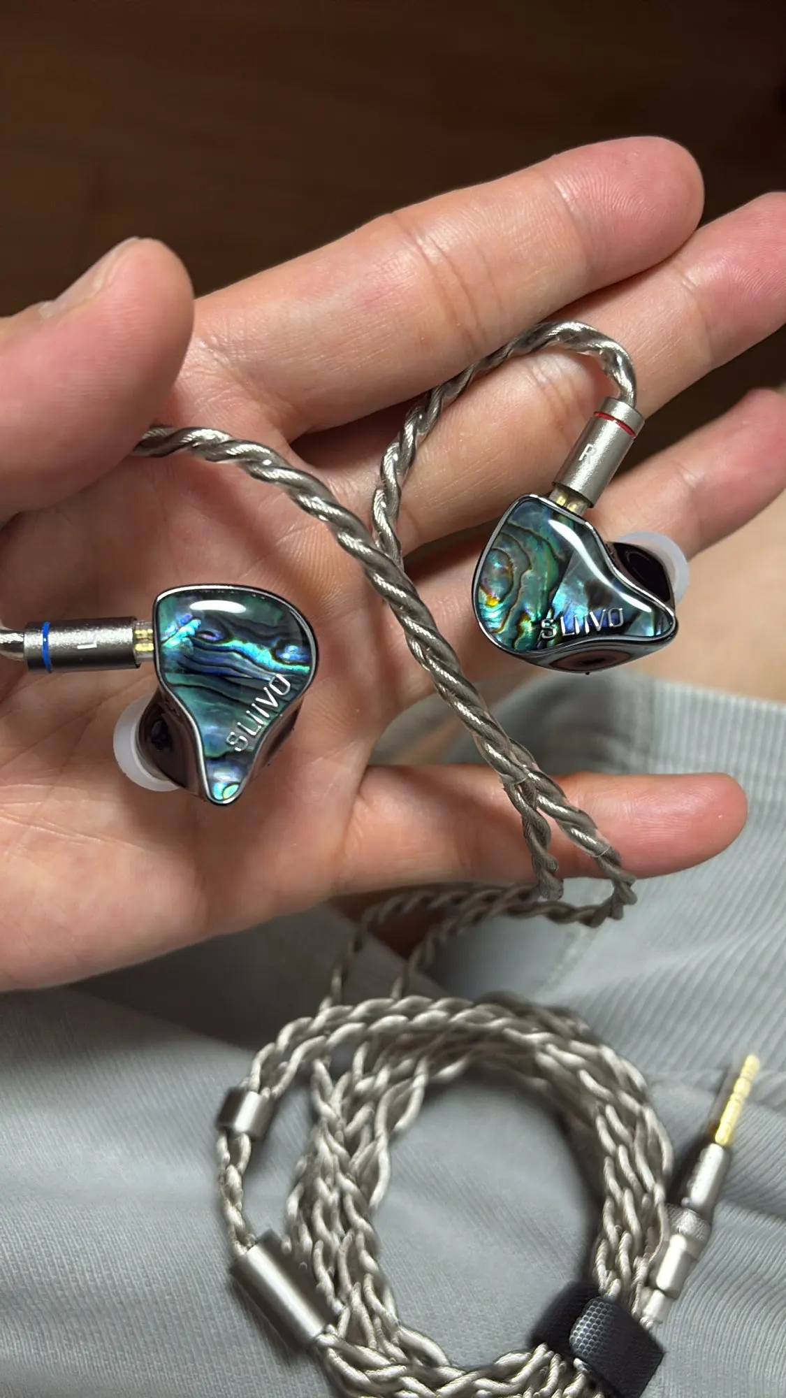 SLIIVO SL224 IEM 2DD+2BA+4MICRO PLANAR Hybrid Technology