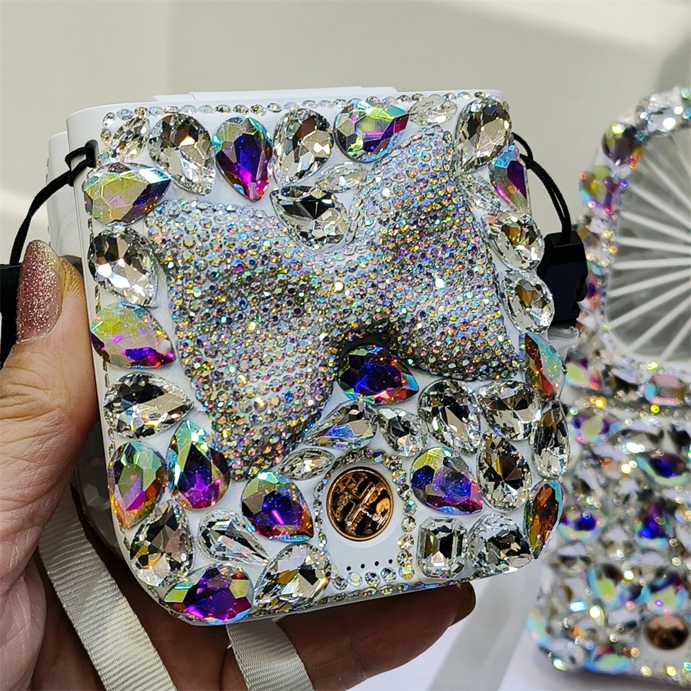 Foldable Rhinestones Portable fan.