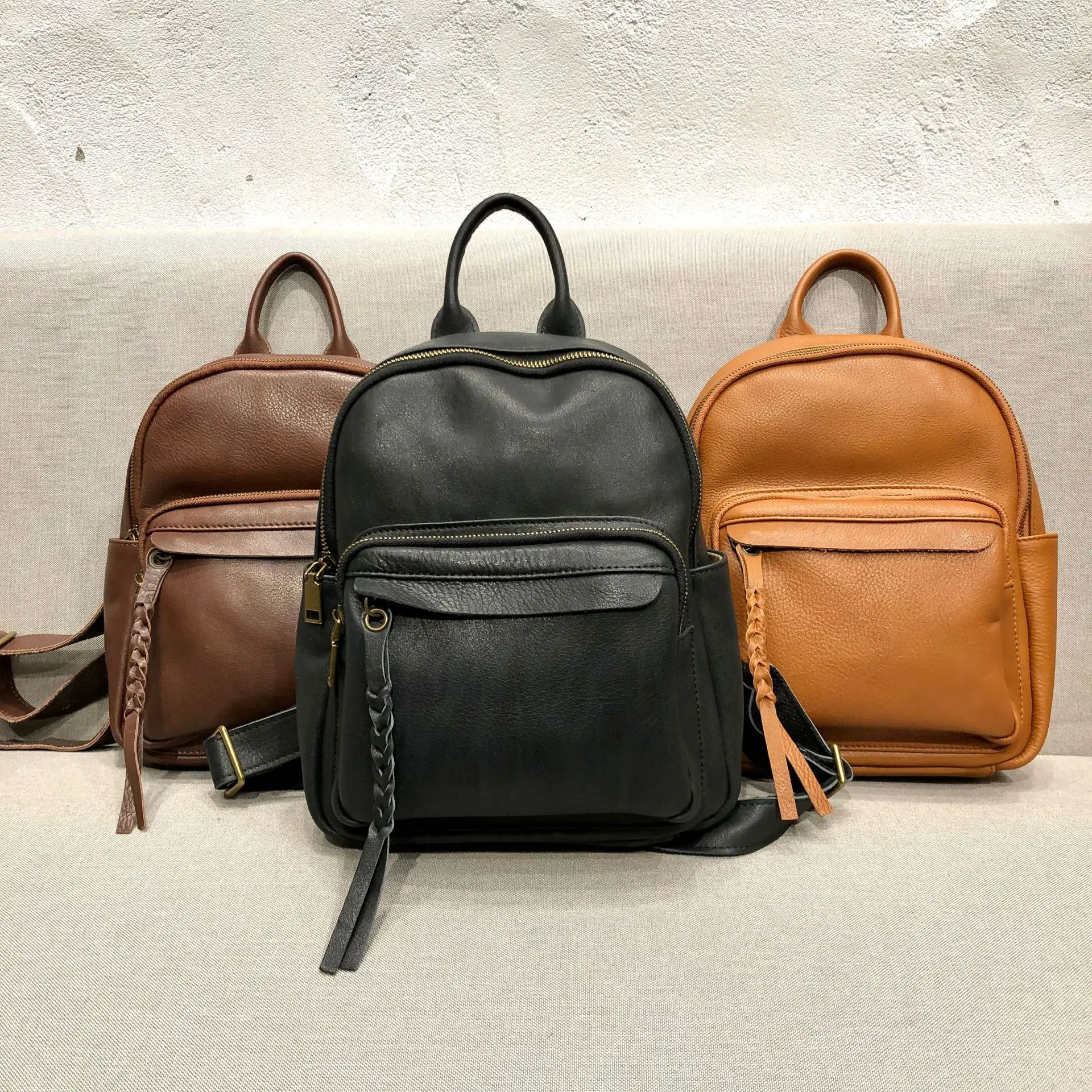 

Designer Backpack Genuine Leather Large Capacity Women's Bag Handmade Frist Layer Cowhide Handbag