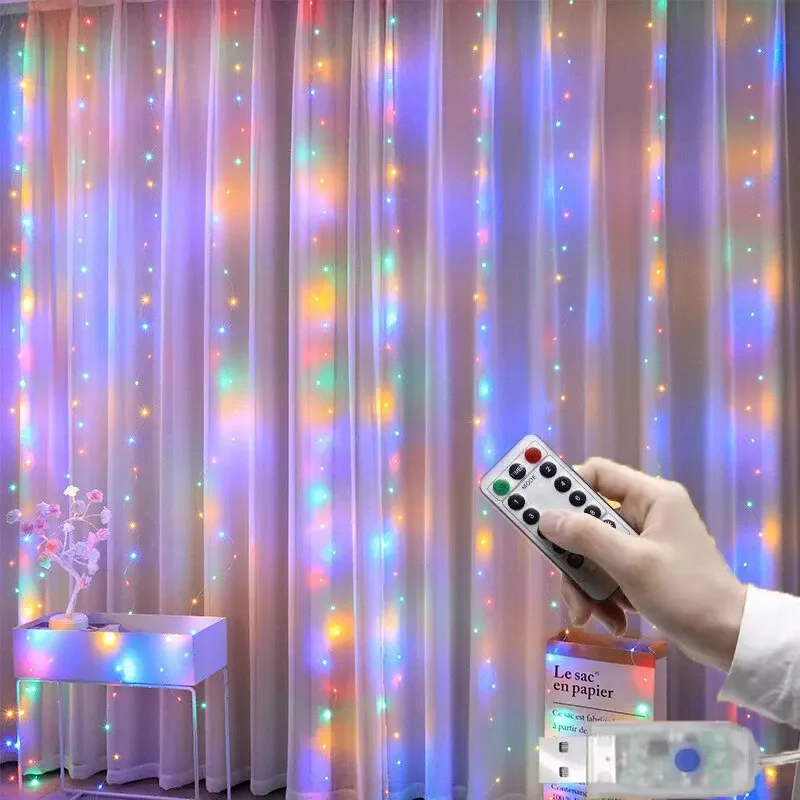 thumbnail image 1 of Guirnalda de luces LED navideñas con control remoto, USB, para bodas, dormitorio, 10 ganchos, 1 of 5