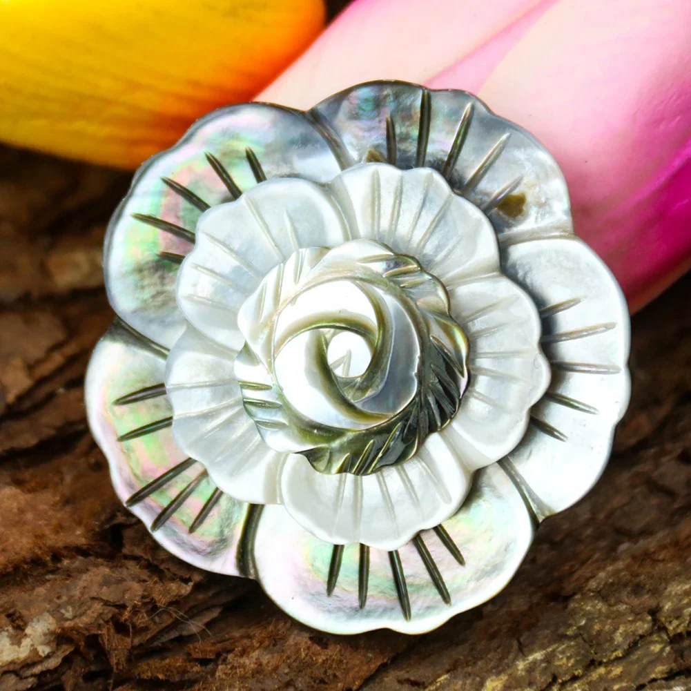 

Natural Abalone Shell Rose Brooches for Women Men Exquisite Flower Charms for DIY Jewelry Making Fashion Accessories Best Gifts
