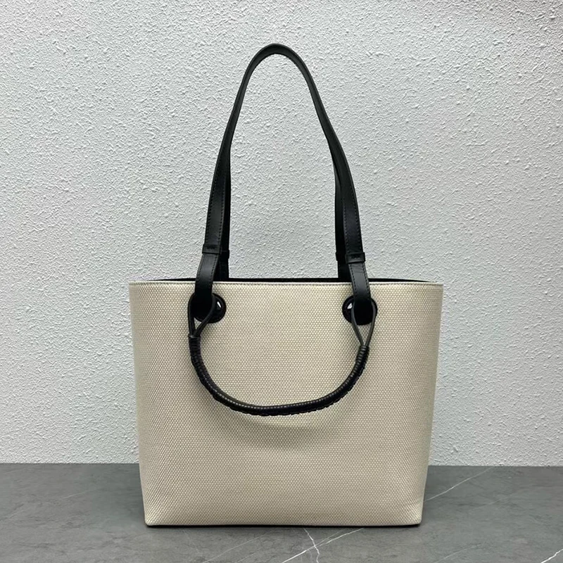 

Stylish Embroidery Canvas Tote Bag for Women Casual Unique Handbag Concise Shoulder Bag Versatile Office Lady Bag Travel Bag