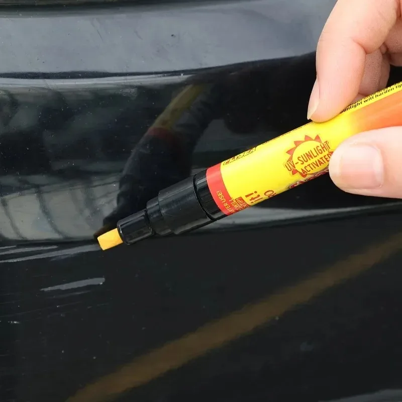Car Scratch Remover Pen Professional Polish Compound for Light Scratches DIY Automotive Paint Repair Kit for Car Body Bumper
