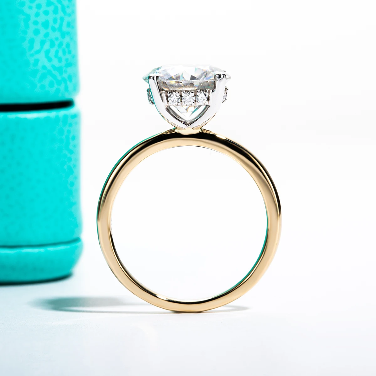 3ct Moissanite Engagement Ring in 18K White Gold