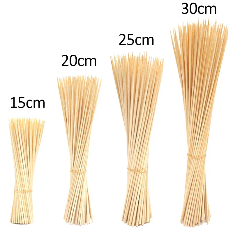 Barbecue Skewers BBQ Grilling Accessories 90pcs Disposable Bamboo Stick Food Grade Bamboo Skewer Sticks Natural Wood Long Stick for Barbecue Fruit BBQ Tools 15/20/25/30cm
