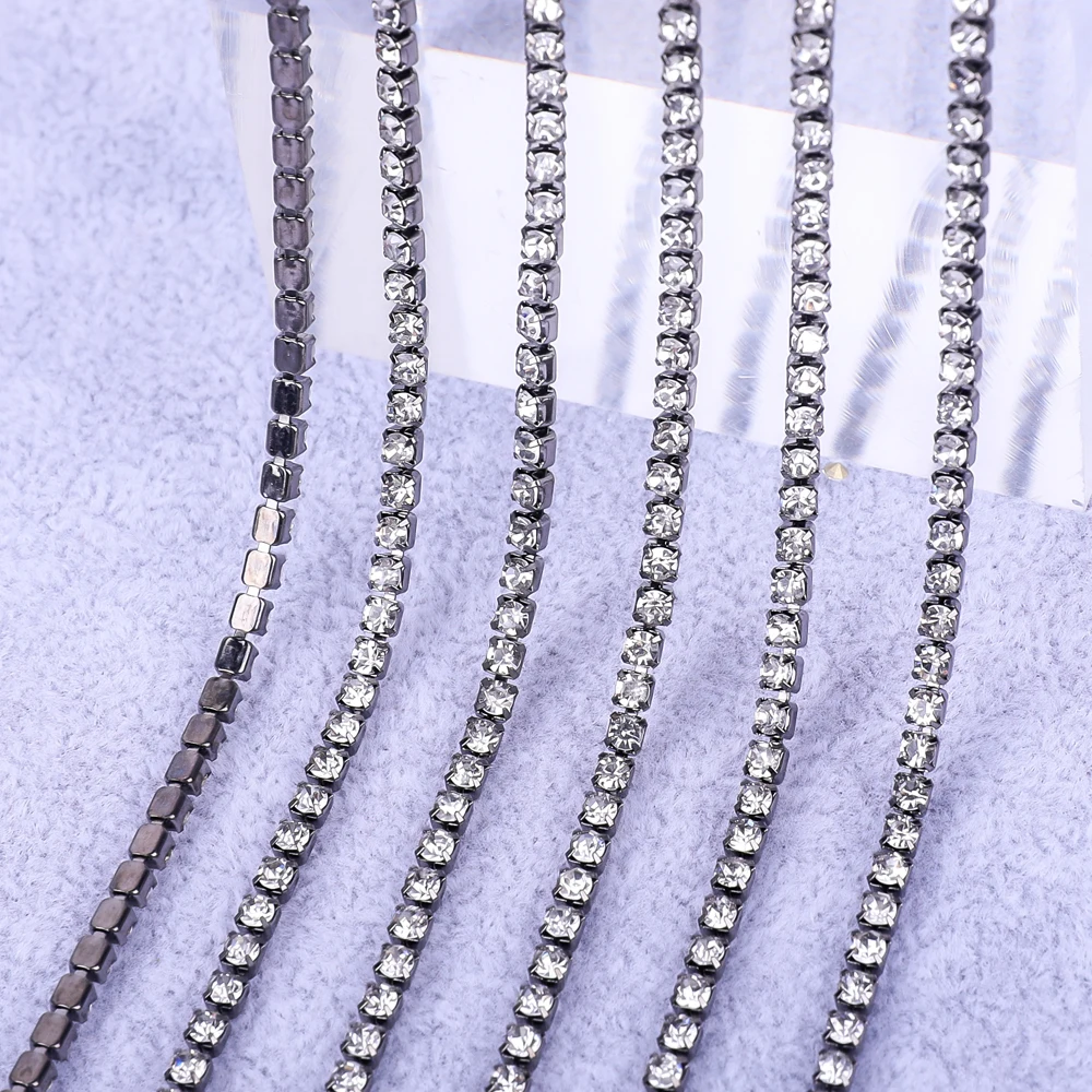 Elegant Gold Crystal Rhinestone Chain Decoration