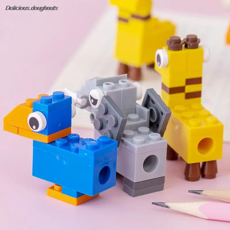 

DIY Cartoon Building Block Pencil Sharpener Student Creative Puzzle Assembled