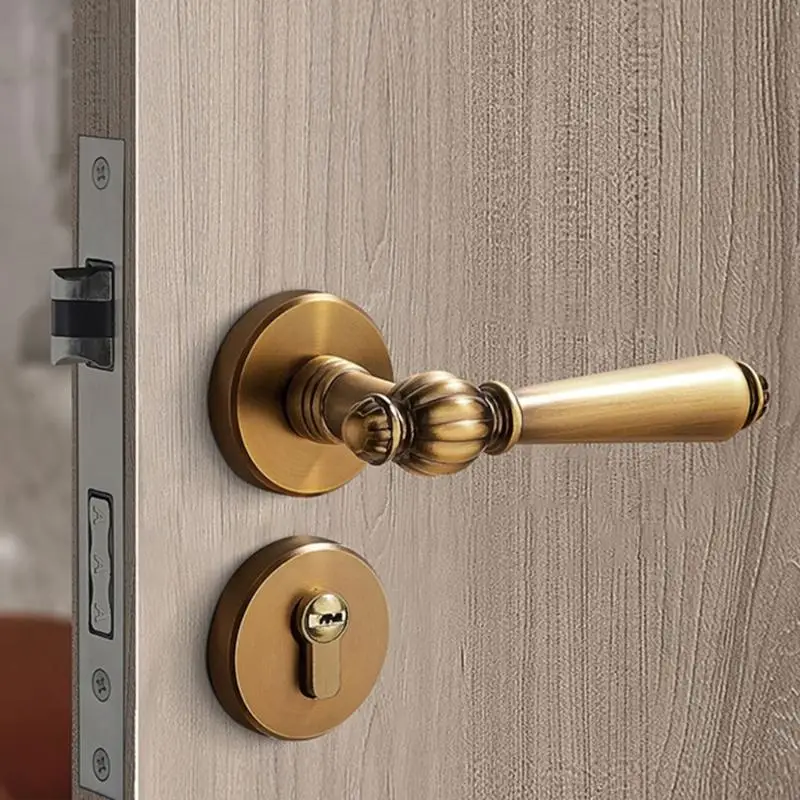 Stylish Zinc Alloy Door Handle Lock Set Secure Door Lock System Hardware set designing for Modern homes Interiors