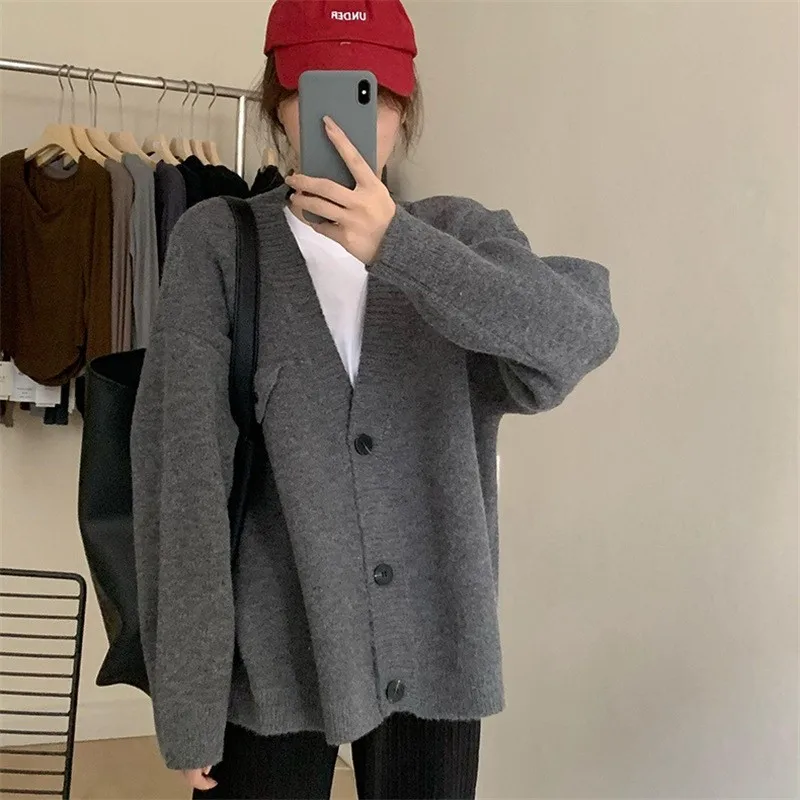 

2023 New Women's Retro V-neck Casual Jacket Knitted Cardigan Sweater Women Korean Loose Knit Fashion Long Sleeve Jacket