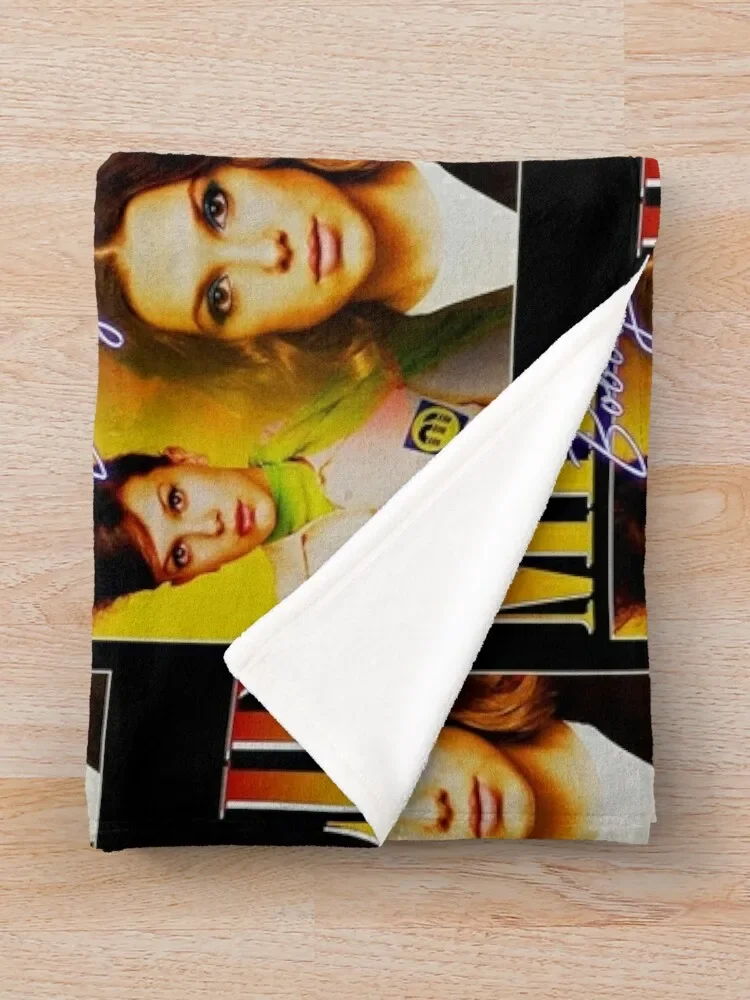 Millie Bobby-��ũ ���� 90 ��� ��Ƽ�� ���� Ƽ���� ������ ���, ���� ���� ���� ���� �÷���, ķ�� ���