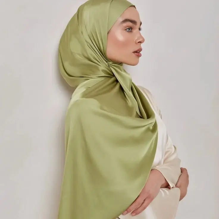 Pashmina In Raso Satinato Con Strass, Sciarpa Multiuso Donna - Grigio/Rosa, Morbida E Leggera, Per Hijab, Turbante, Abiti Da Sera E Matrimoni