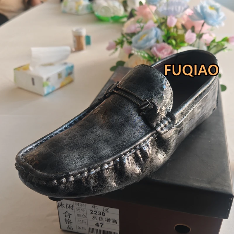 Herren Loafer mit 4,5 cm Absatz – Schwarze/Graue Sneaker aus weichem PU-Leder für Herren – Höhenerhöhende Schuhe für größere Erscheinungsbild – Detail 4