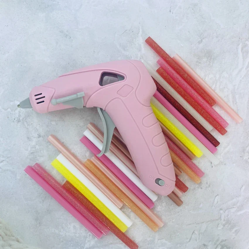 Cordless Glue Gun Hot Melt Glue Gun 30 Sticks USB Powered 20W For DIY Arts and Crafts Projects Sealing