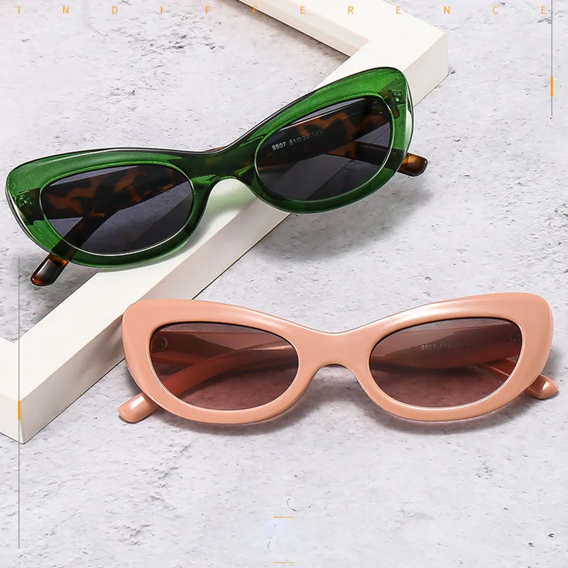 

Summer Fashion Cat Eye Small Frame Sunglasses Luxury Brand Designer Black Glasses Sun Glasses for Female UV400 Eyewear Shades