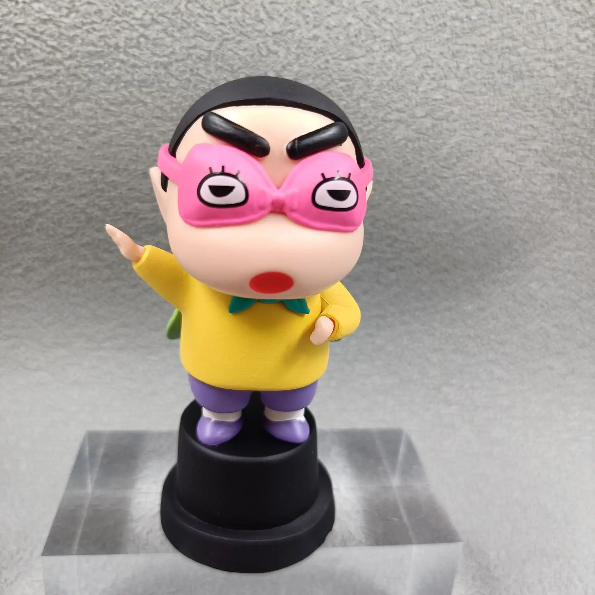 

New 10CM Superman Crayon Shin-chan High Eyepatch Shin-chan Cute Desktop Ornament Toy Figure Cartoon Couple Animation