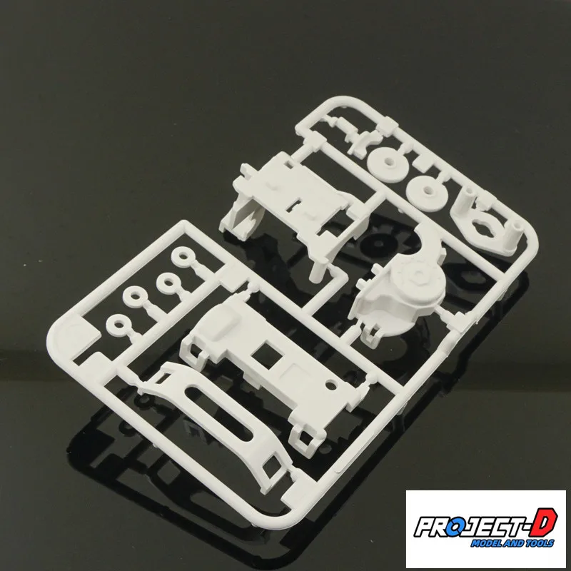 homemade mini 4wd racing car white/black carbon SFM chassis for 1/32 scale car 5