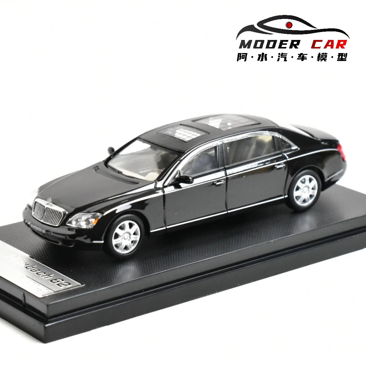 Stance Hunters 1/64 マイバッハ 62 ホワイト　ダイキャスト Stance Hunters 1/64 マイバッハ 62 ホワイト ダイキャスト