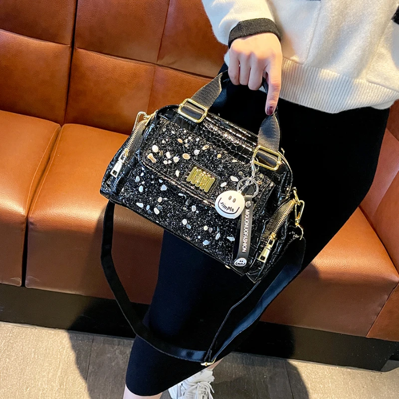 Fashion Rivet Design Shoulder Bags for Women Luxury Brand Small Leather  Totes 2023 Trendy Handbags and Purses Lady Crossbody Bag - AliExpress